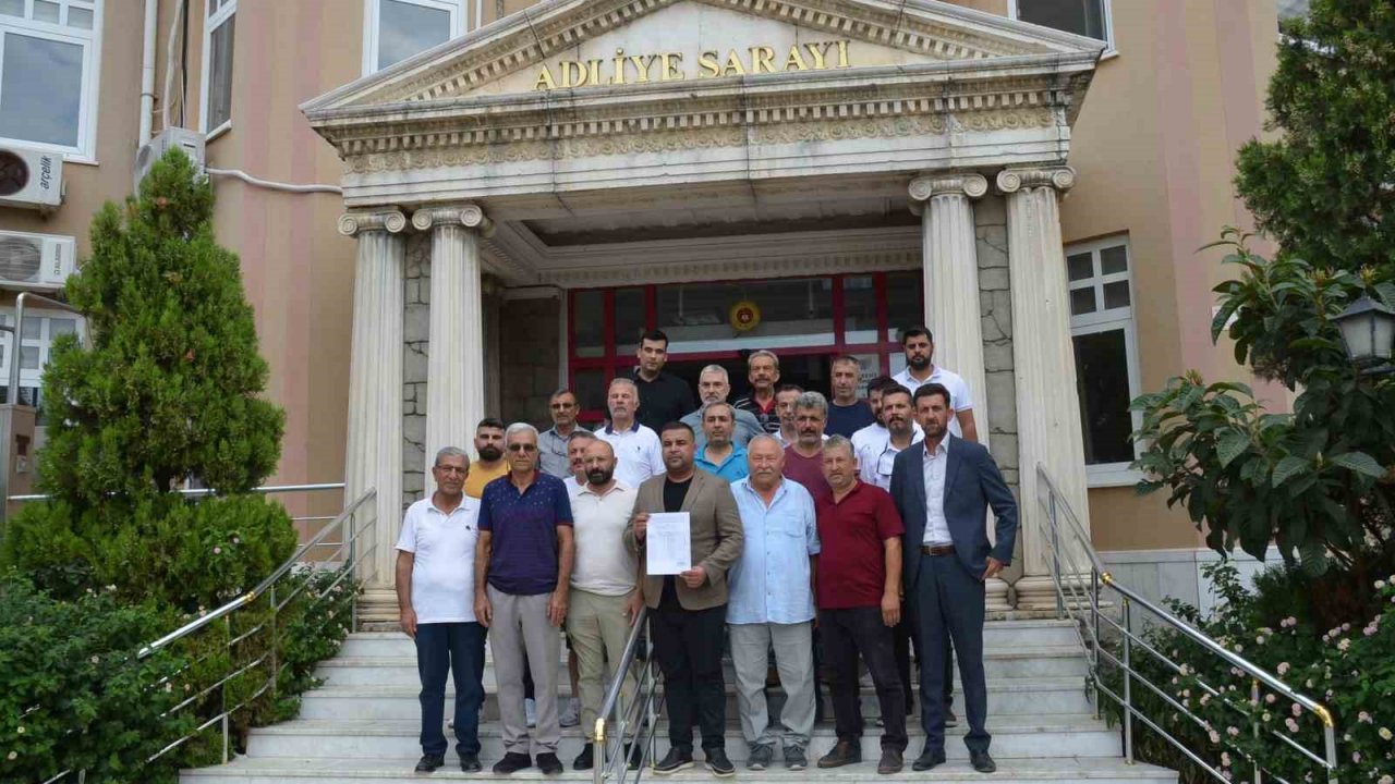 Didim MHP’de güven tazeleyen Sağdıç, mazbatasını aldı