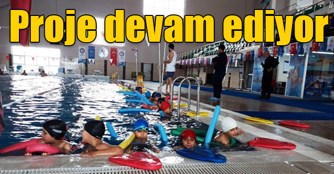 “Yüzme bilmeyen kalmasın” projesi devam ediyor