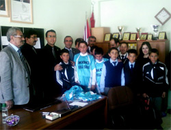 Kars'ta Turnuva Birincileri Ödüllendirildi