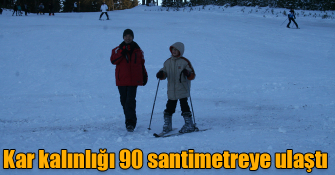 Sarıkamış'ta kar kalınlığı 90 santimetreye ulaştı