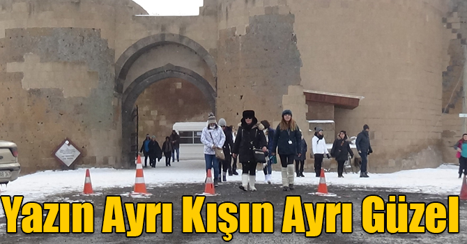 Ani Ören Yeri ziyaretçi akınına uğruyor