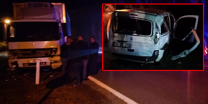 Kars’ta polis aracı ile TIR çarpıştı: 2 polis yaralı!