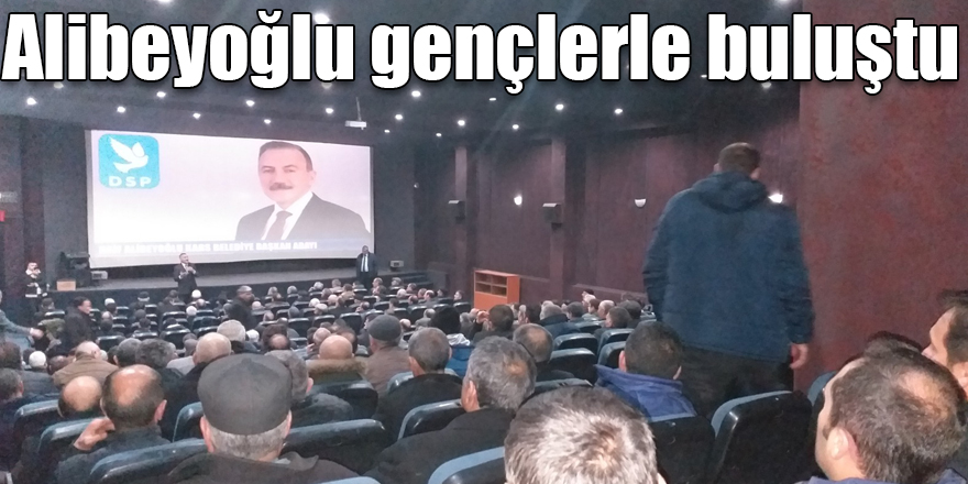 Naif Alibeyoğlu gençlerle buluştu