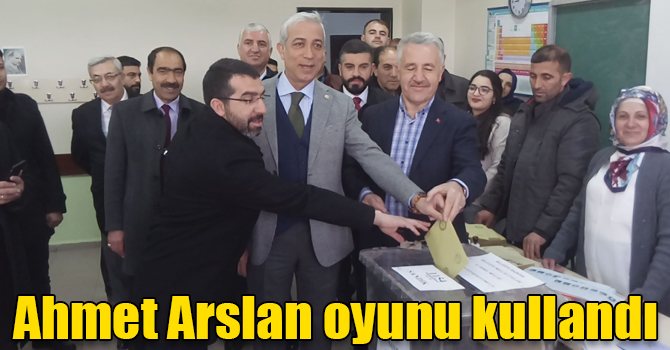 Ahmet Arslan oyunu kullandı