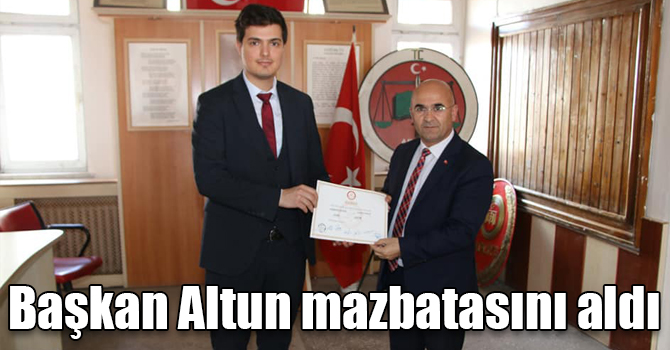 AK Partili Selim Belediye Başkanı Coşkun Altun mazbatasını aldı