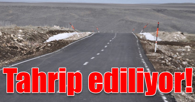 Kars'ta işaret ve uyarı levhaları tahrip ediliyor