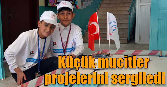 Küçük mucitler projelerini köyde sergiledi