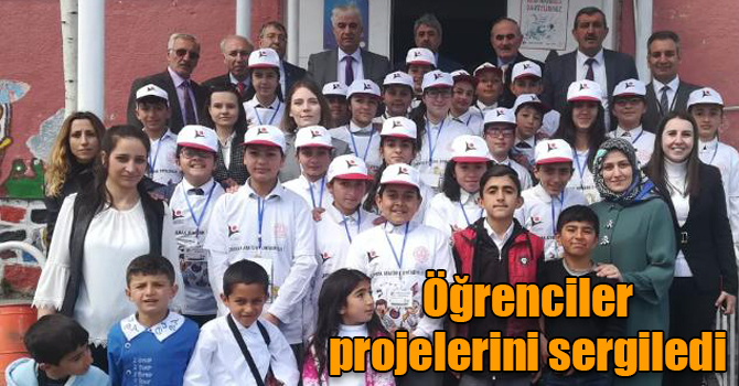 Kars’ta öğrenciler projelerini sergiledi