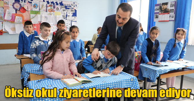 Kars Valisi Türker Öksüz okul ziyaretlerine devam ediyor