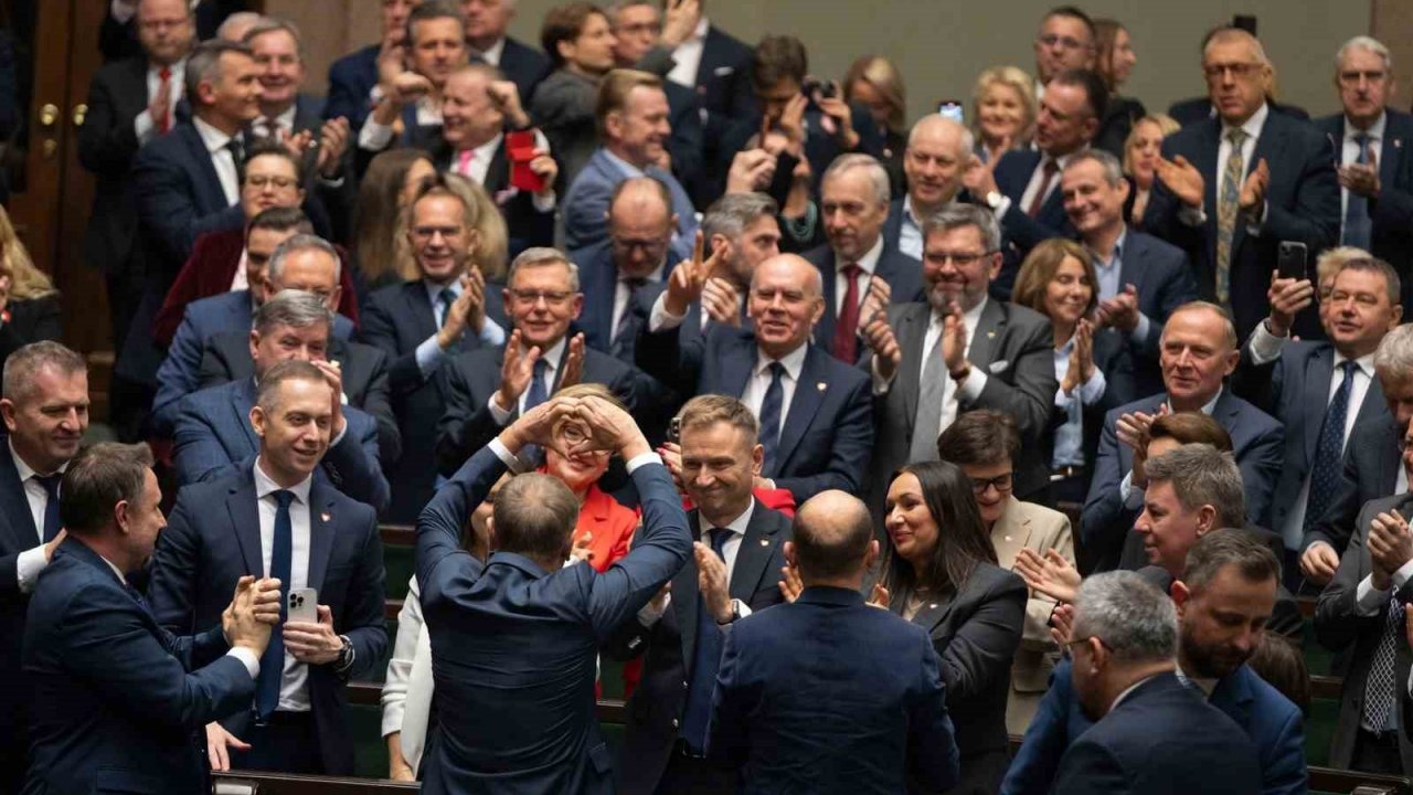Polonya’nın yeni Başbakanı Donald Tusk oldu