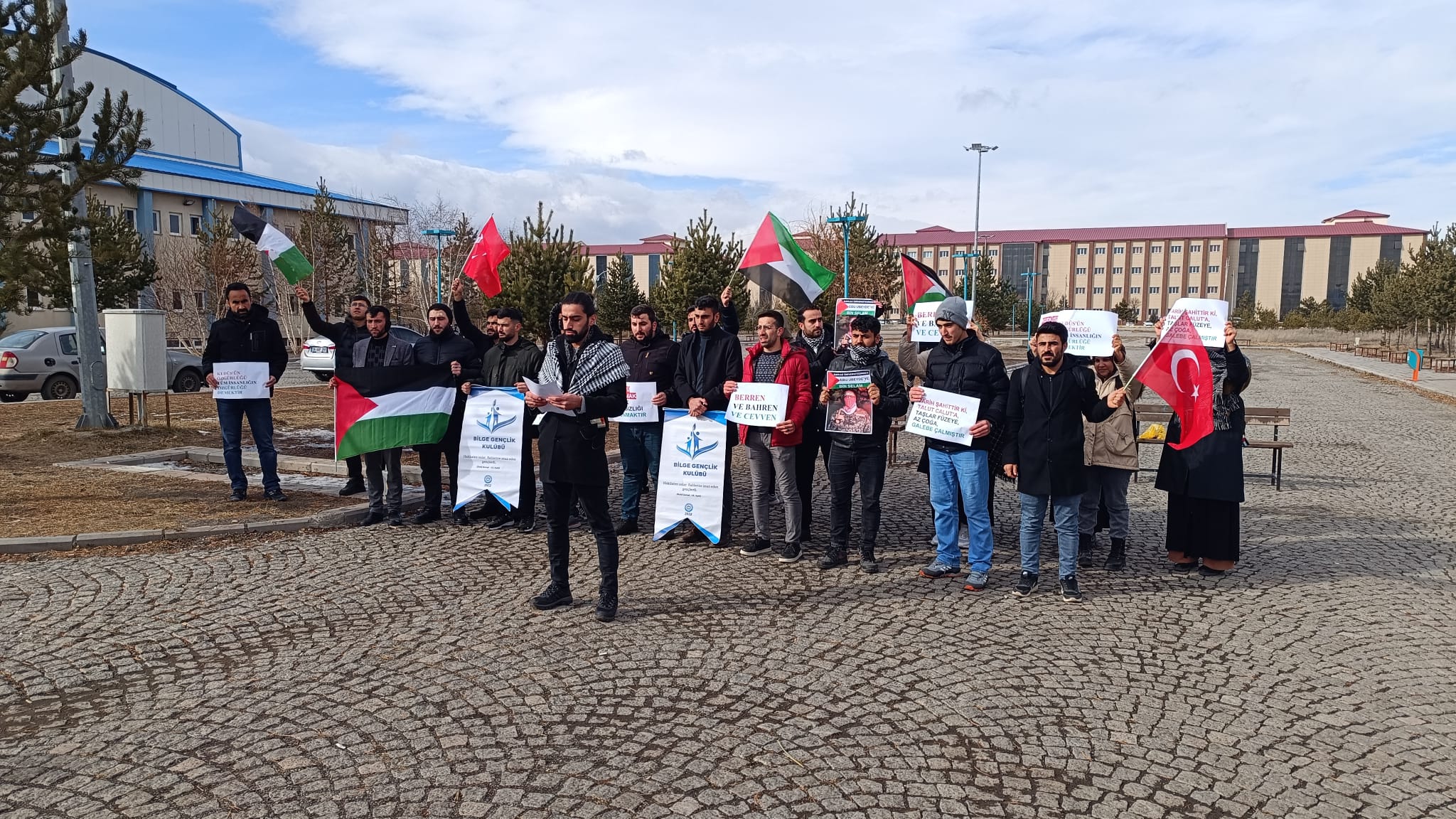 Kafkas Üniversitesi Bilge Gençlik Kulübü’nden İsrail’e tepki