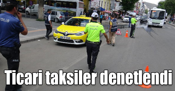 Kars'ta ticari taksiler denetlendi