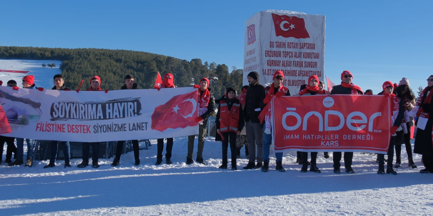 Kars ÖNDER İmam Hatipliler Derneği, Sarıkamış şehitlerini andı.