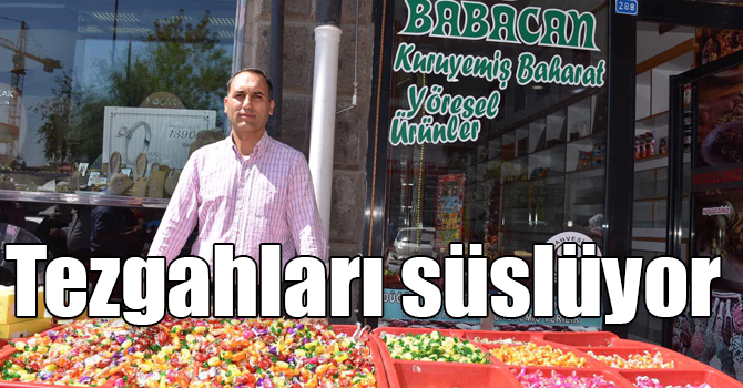 Kars’ta bayram şekerleri tezgahları süslüyor