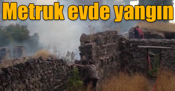 Kars’ta metruk evde yangın
