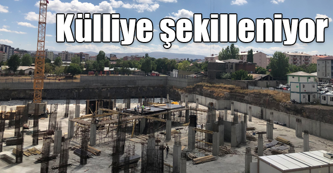 Sultan Alparslan Külliyesi şekilleniyor