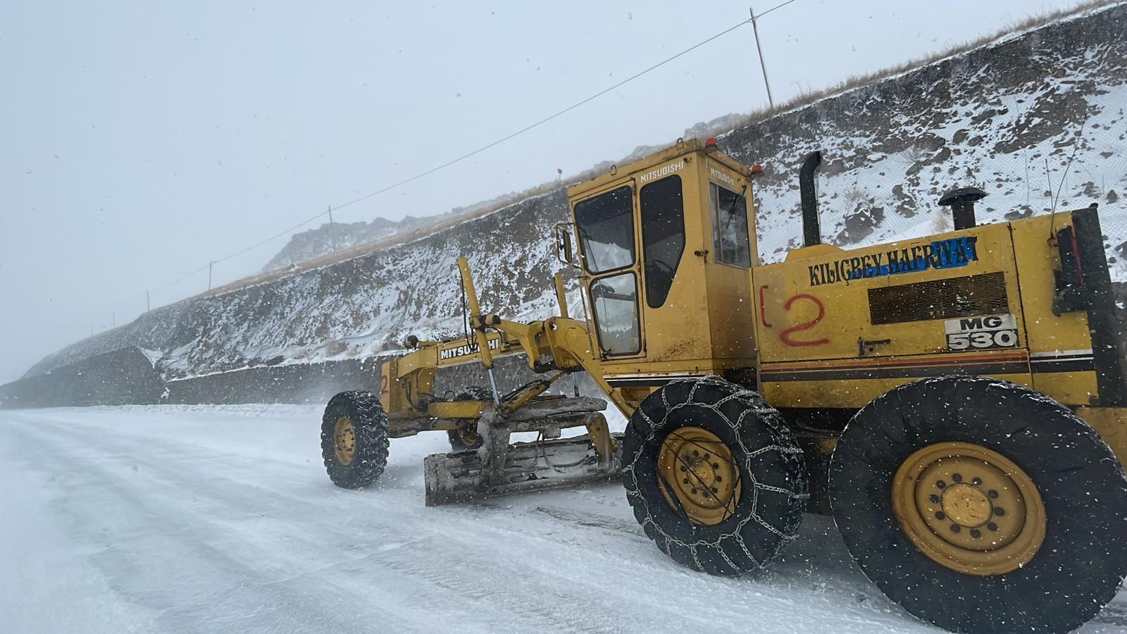 Kars-Ardahan kara yolu açıldı