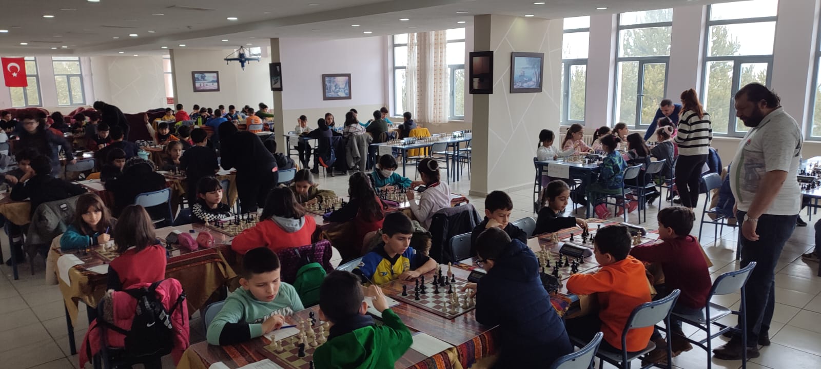 Kars'ta satranç müsabakaları başladı