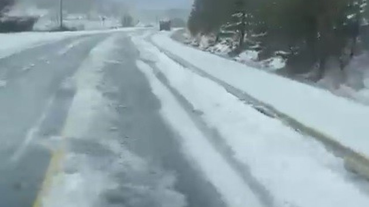 Muğla’da dolu yağışı yolları beyaza bürüdü