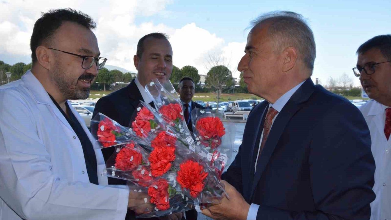 Başkan Zolan sağlık çalışanlarının 14 Mart Tıp Bayramını Kutladı