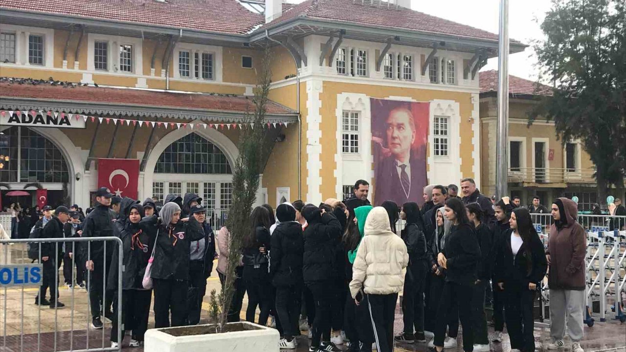 Atatürk’ün Adana’ya gelişinin 101. yıldönümü kutlandı