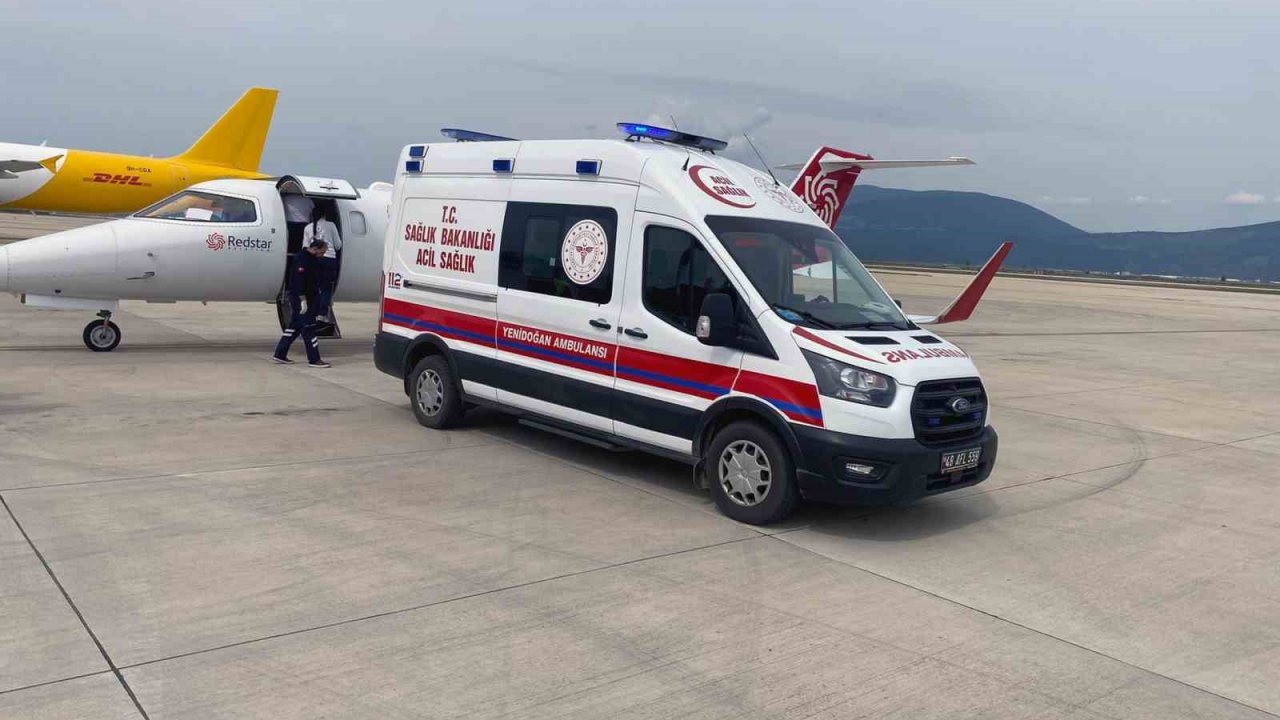 2 günlük bebek Hava Ambulans Uçak ile İstanbul’a sevk edildi