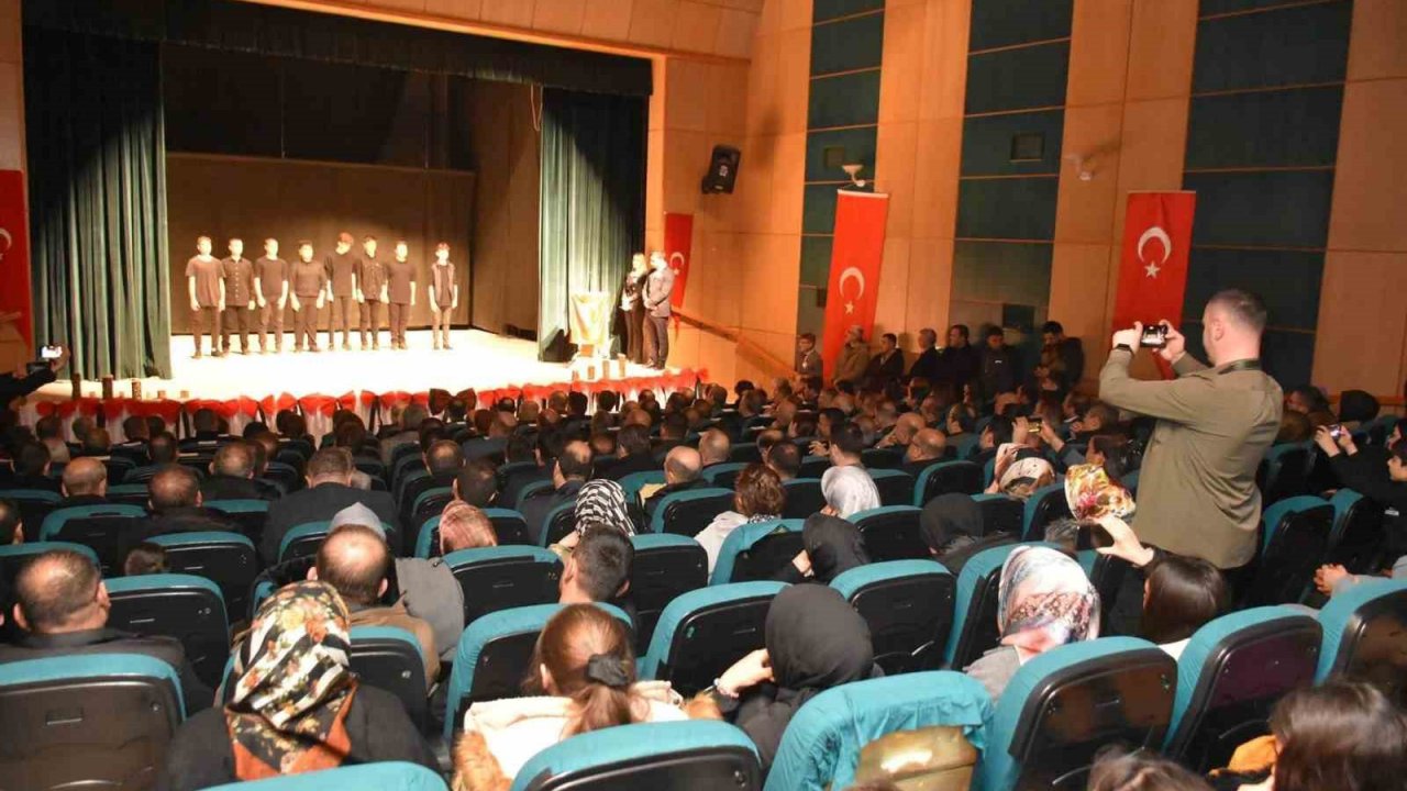 Tatvan’da "18 Mart Çanakkale Zaferi ve Şehitleri Anma Günü" programı