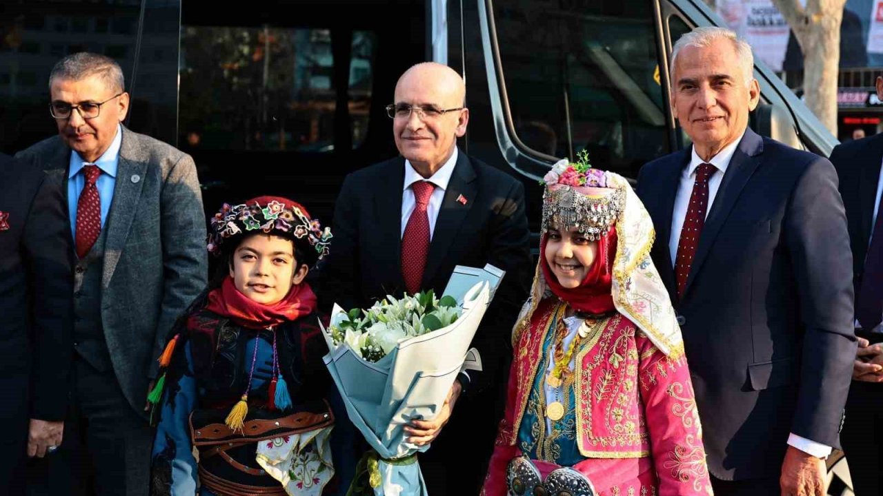 Bakan Şimşek’ten Vali Coşkun ve Başkan Zolan’a ziyaret