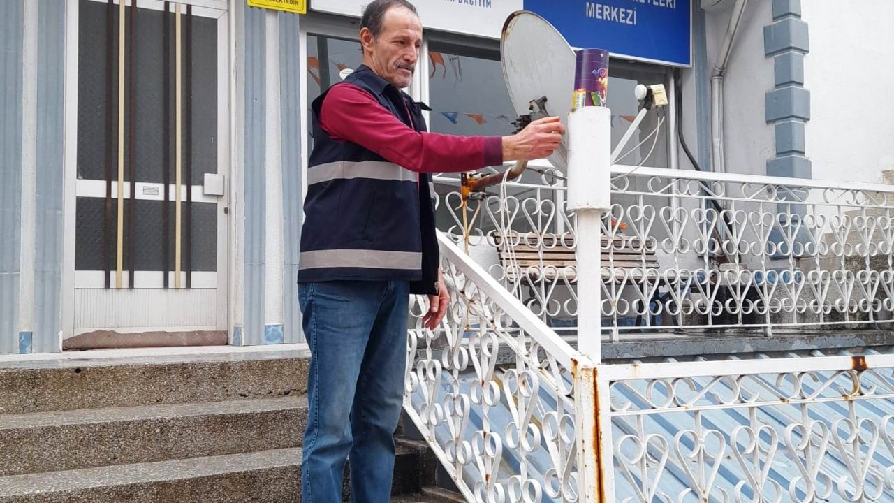 Hisarcık’ta iftar topu geleneği ses bombası atılarak yerine getiriliyor