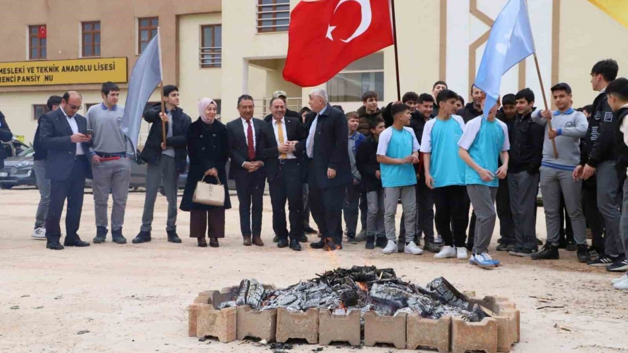 Baharın muştusu Nevruz coşkuyla kutlandı