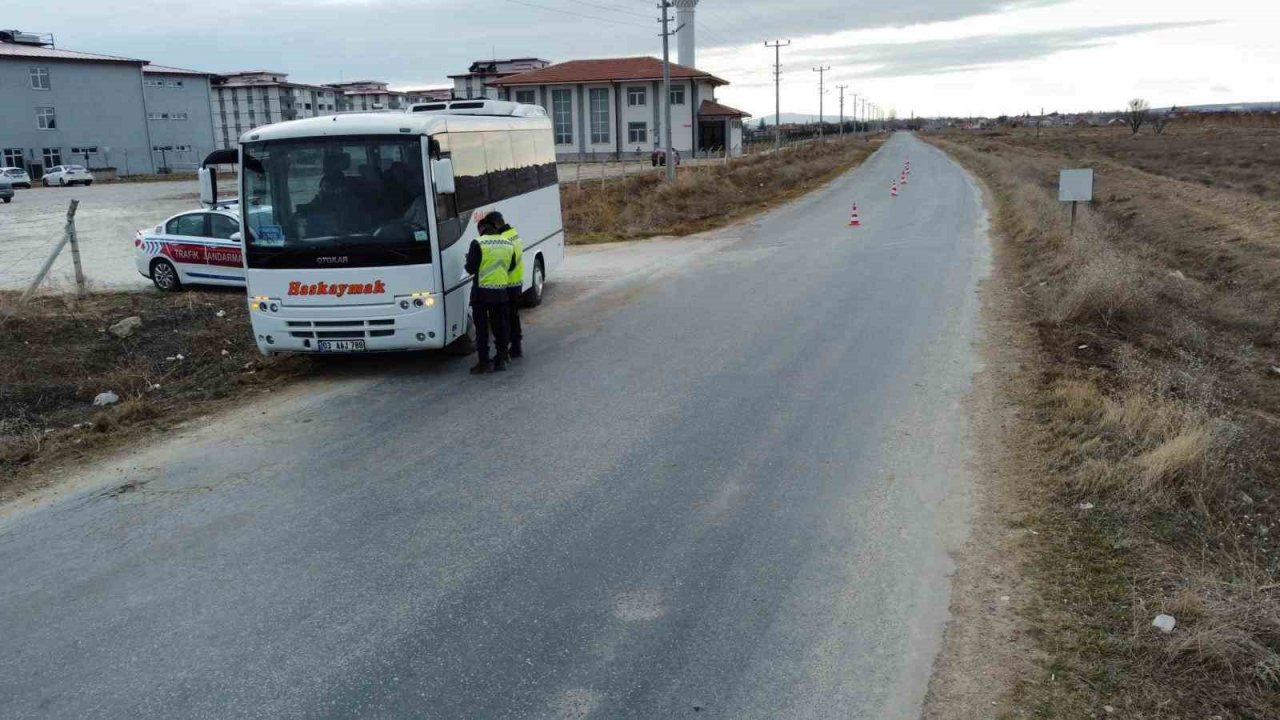 Bolvadin’de okul servisleri denetlendi