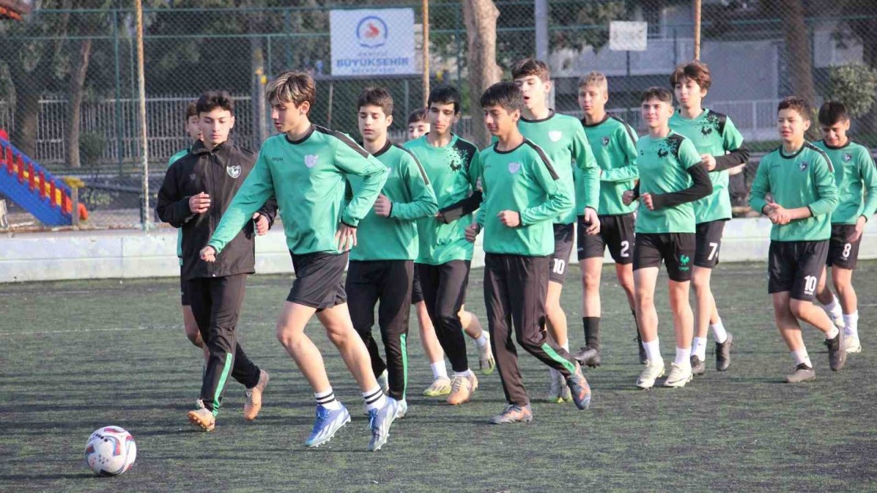 Denizlispor, Uşak’a 3 puan için gidiyor