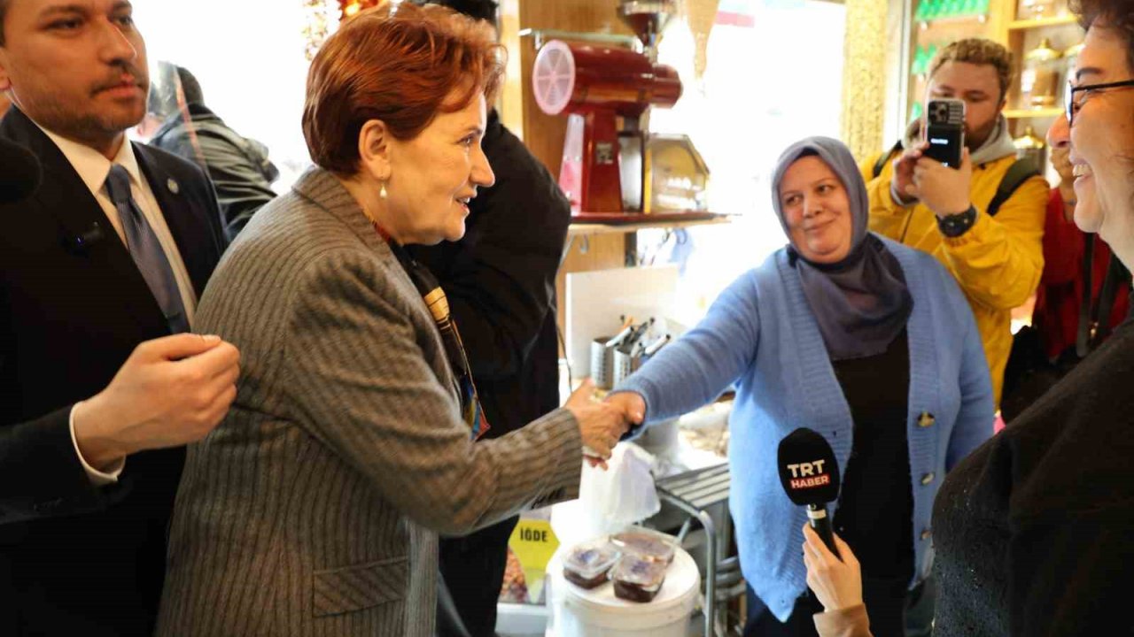 Meral Akşener Eskişehir’de esnaf ziyareti gerçekleştirdi