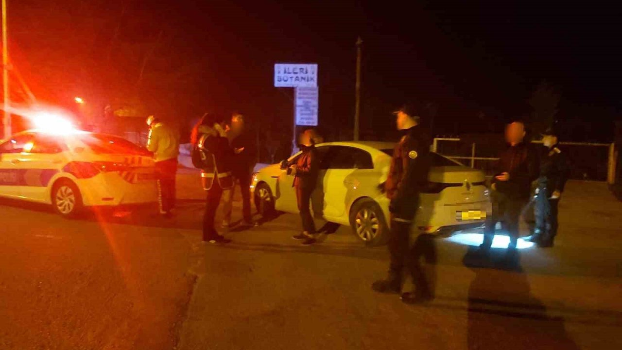 Burhaniye’ de aranan 9 kişi yakalandı