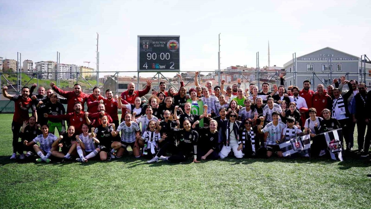 Kadın futbolda 6 gollü derbinin kazananı Beşiktaş