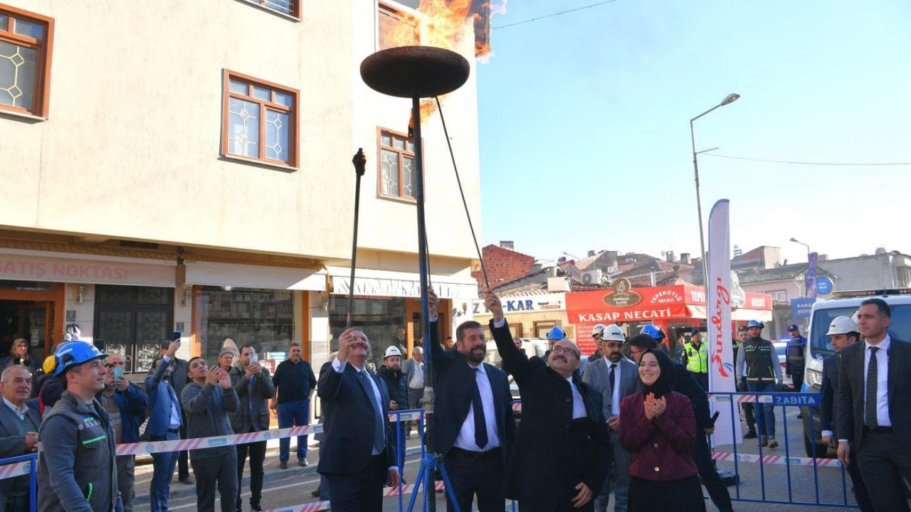 Doğalgaz Sındırgı’nın merkezine ulaştı