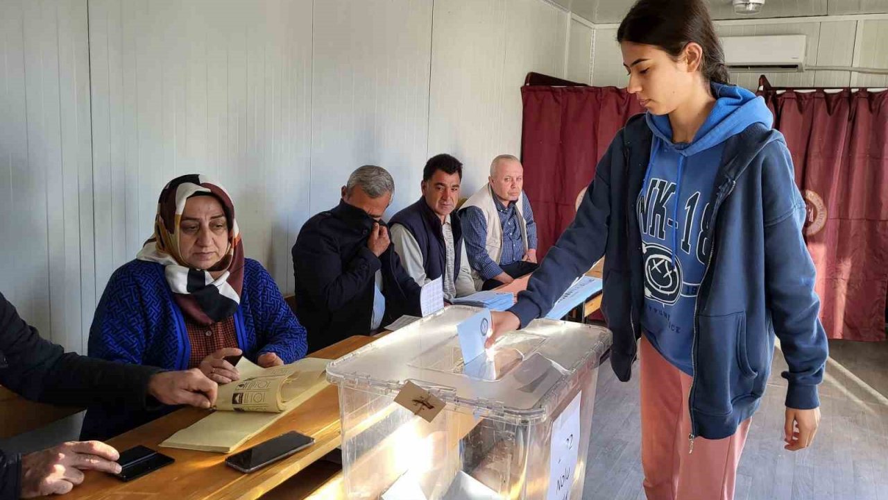 Bayburt’ta seçmenler sandık başında