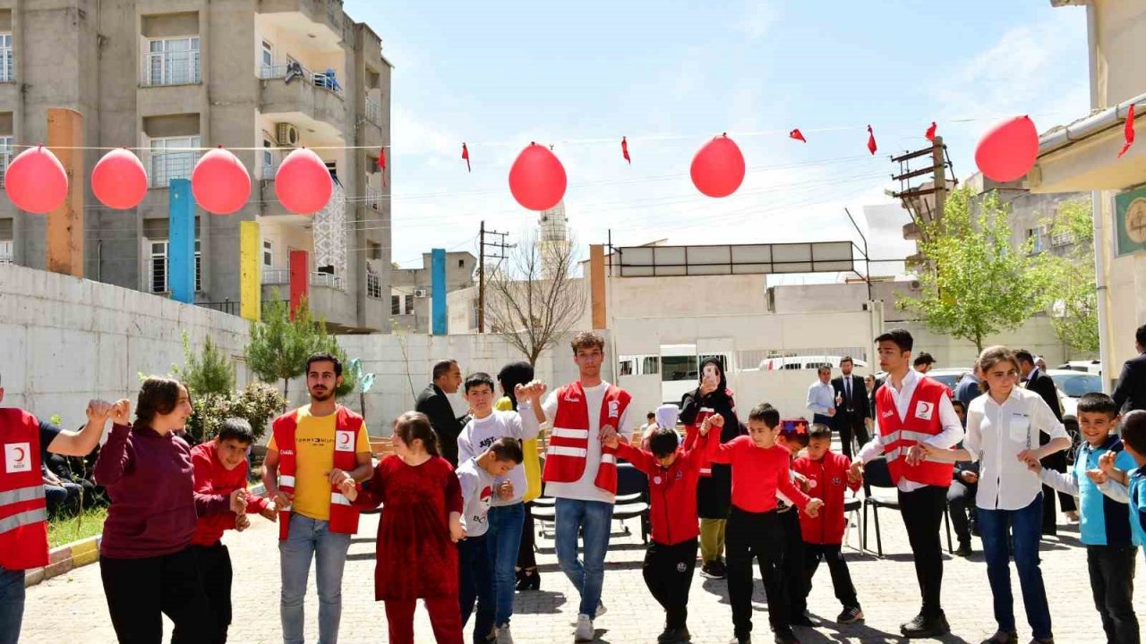 Cizre’de Otizm Farkındalık Günü kutlandı