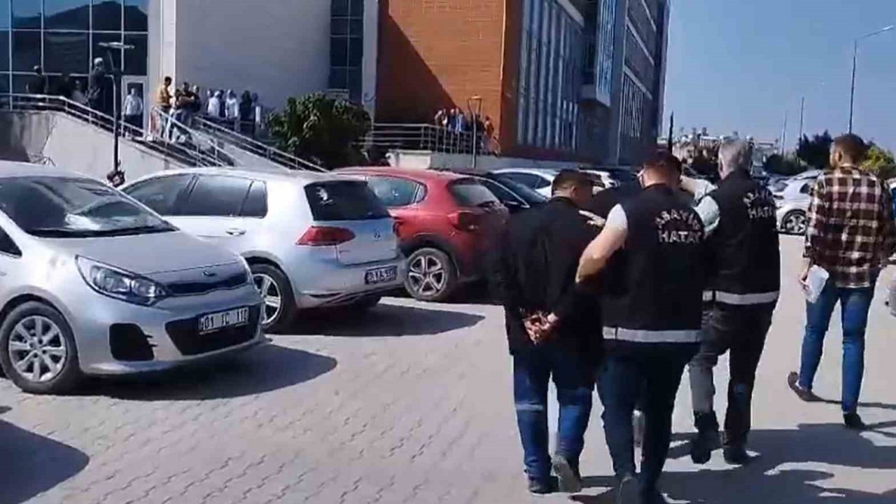 İskenderun’da aranması bulunan 2 şahıs yakalandı