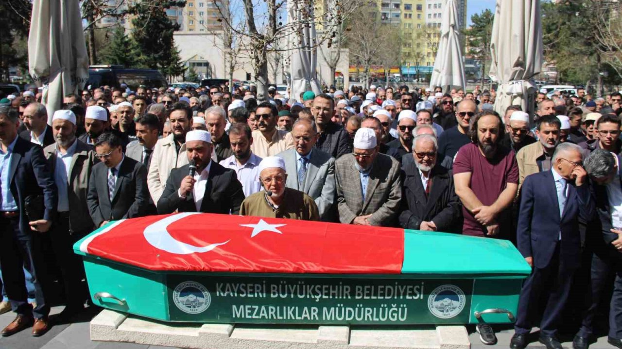 Somali’de hayatını kaybeden Yörük, son yolculuğuna uğurlandı