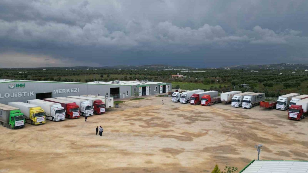 Gazze’ye yardımlar sürüyor