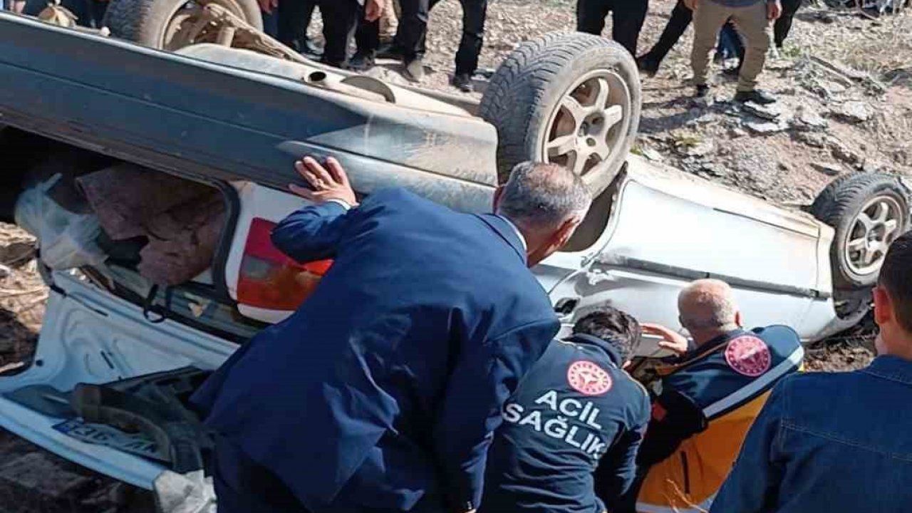 Yüksekova’da otomobil devrildi: 9 yaralı