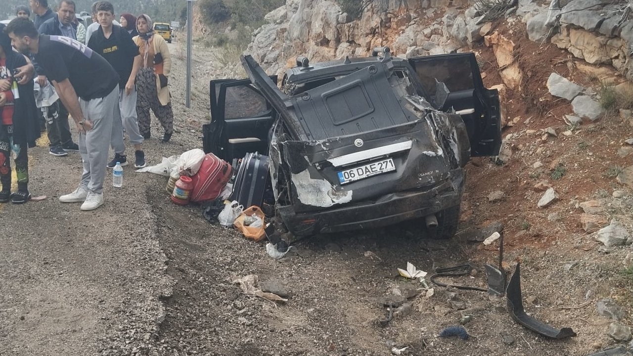 Antalya’da trafik kazası: 5 yaralı