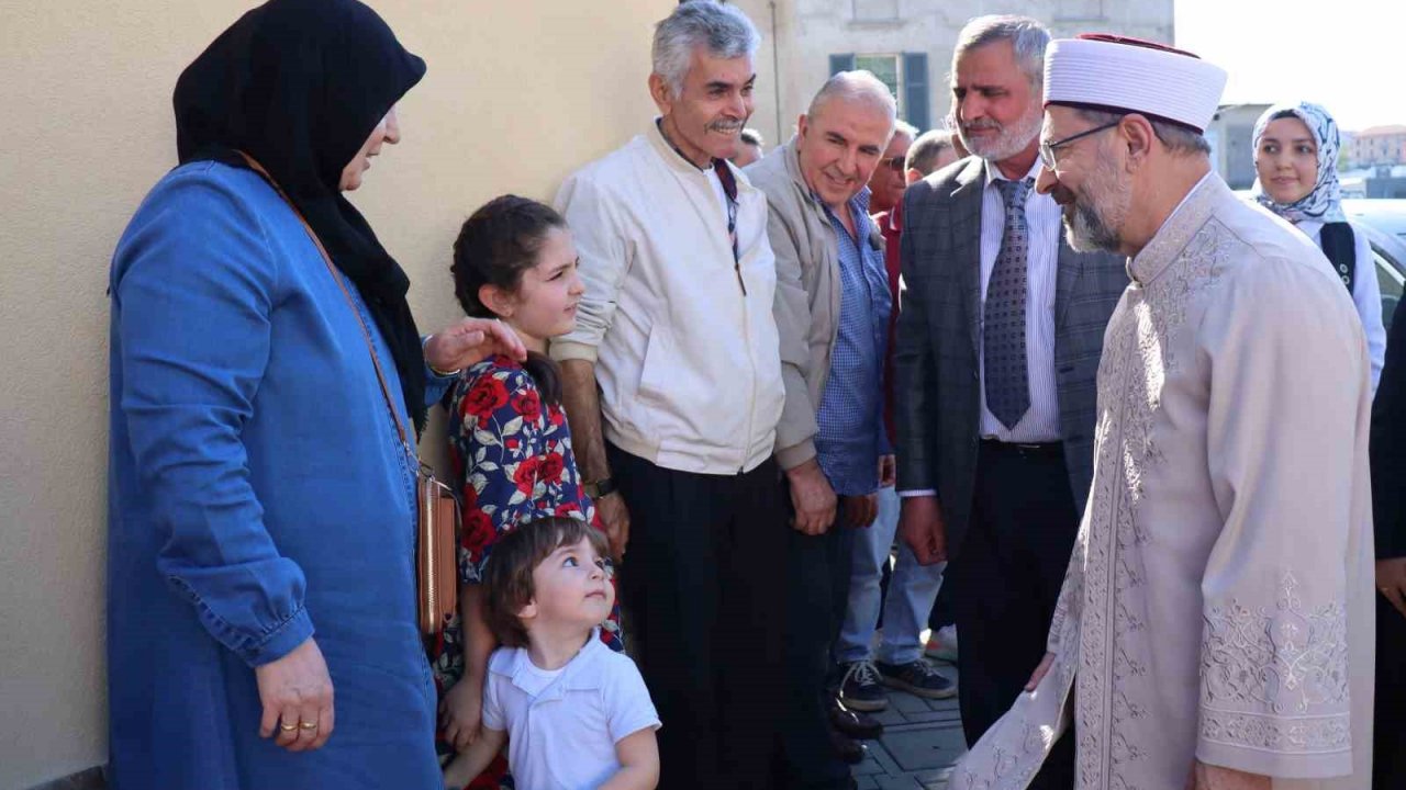 Başkan Erbaş: “Gazze’de yaşanan canavarlığı durdurmak için dünyanın insan olduğunu hatırlaması yeter”