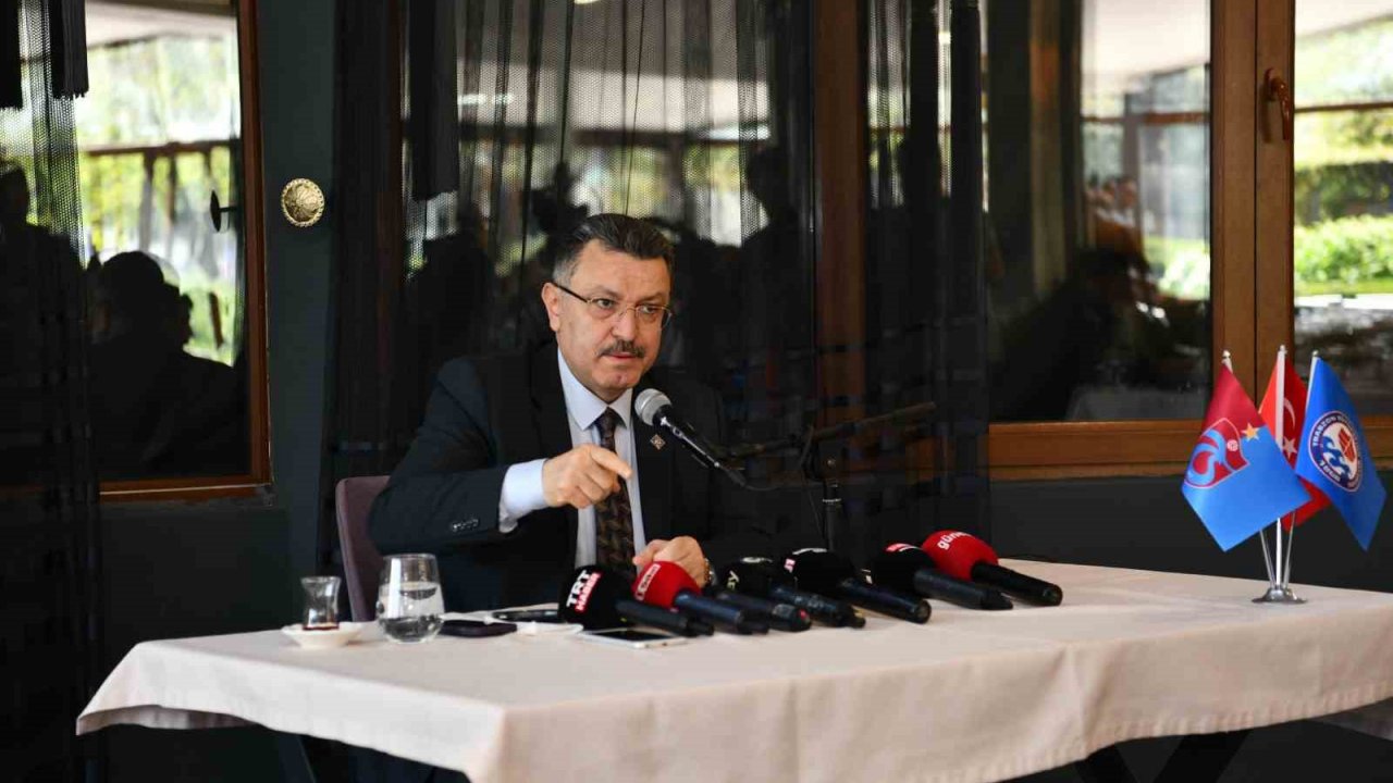 Trabzon’a hafif raylı sistem için imzalar atılıyor