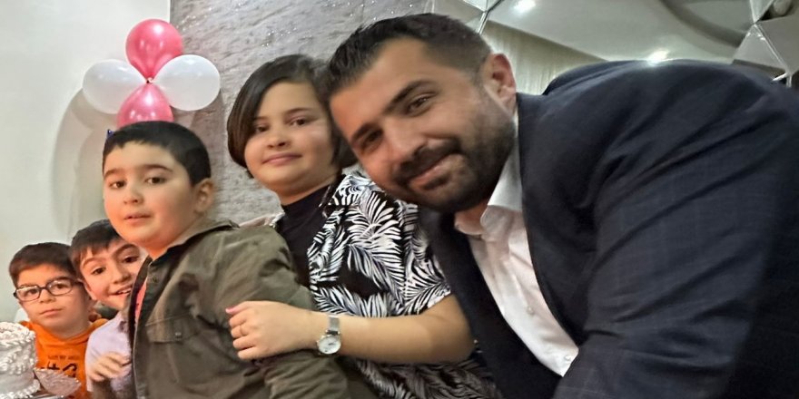 CHP Kars İl Başkanı Onur Uludaşdemir : Çocuklarımıza Aydınlık Bir Türkiye Bırakacağız