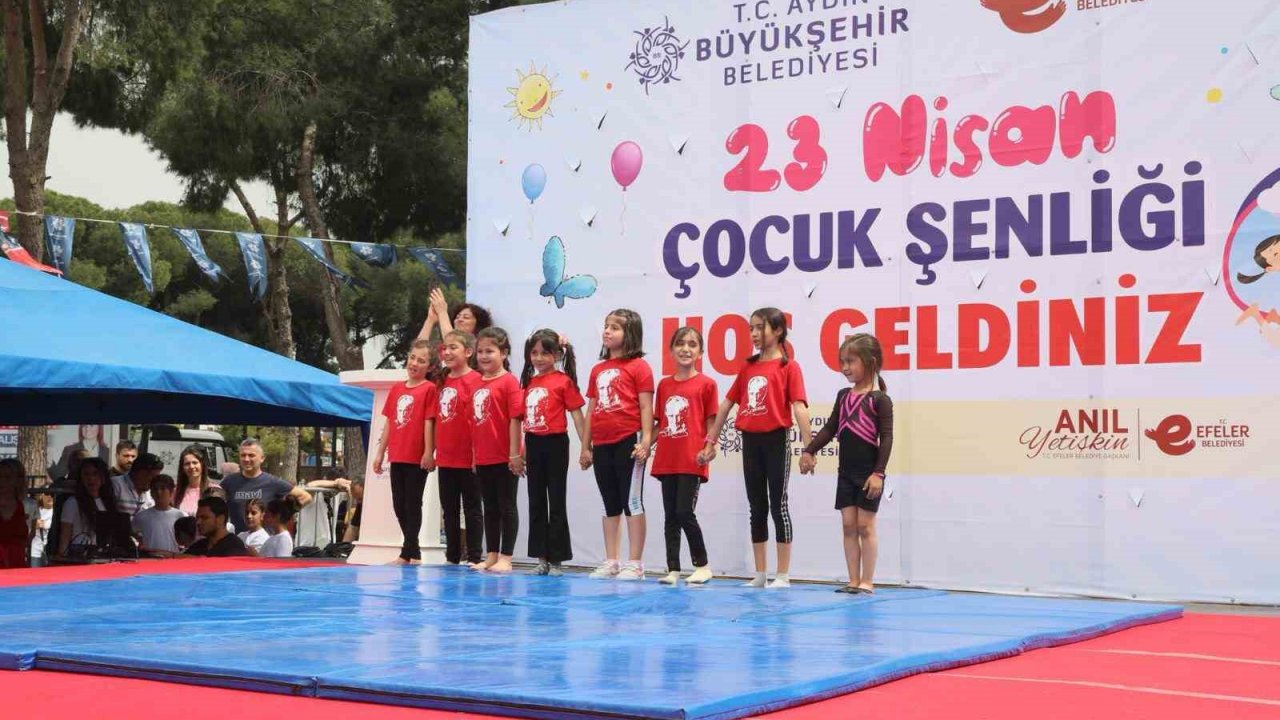 Aydın Büyükşehir Belediyesi 23 Nisan’ı şenliklerle kutladı