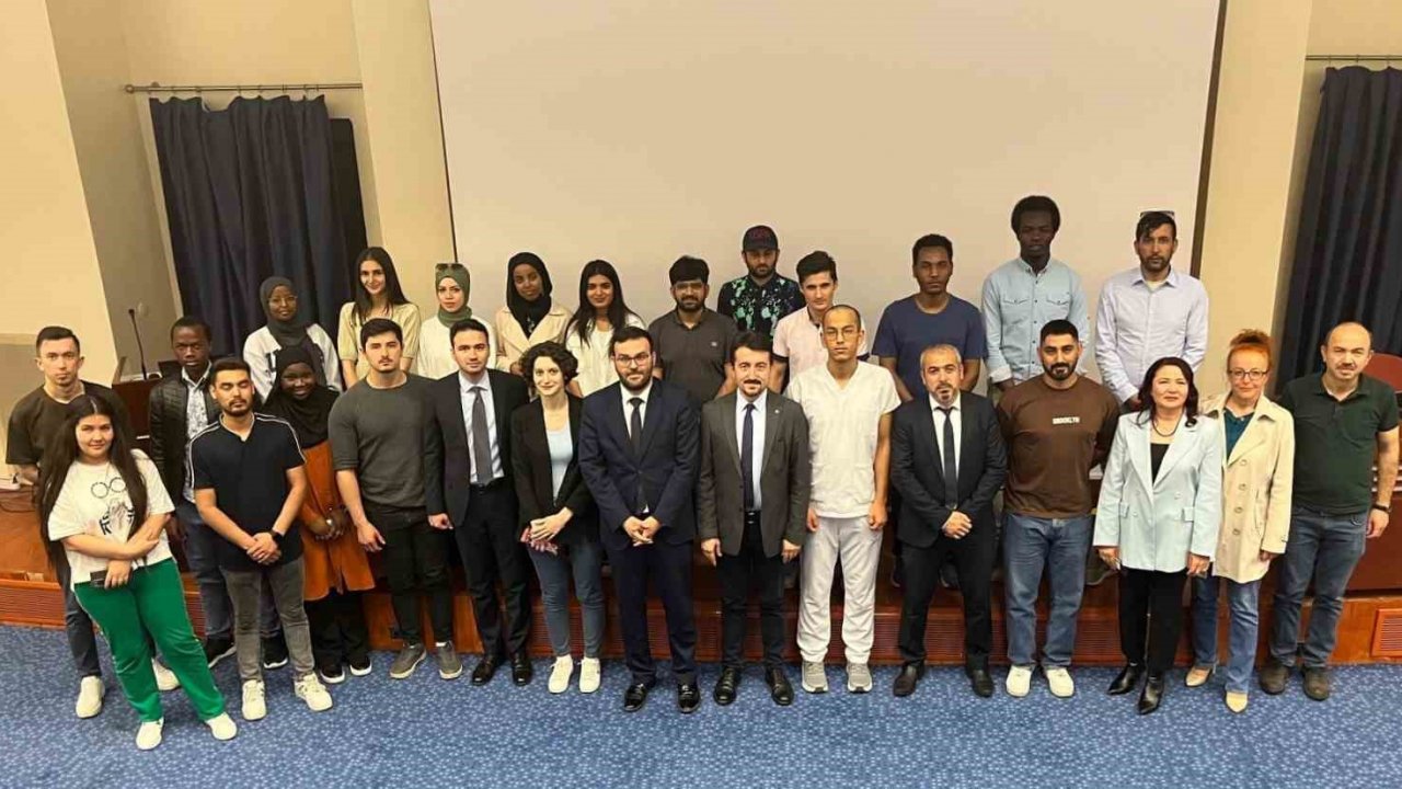 Yurt Dışı Türkler ve Akraba Topluluklar Başkanlığı’ndan ESOGÜ’ye ziyaret
