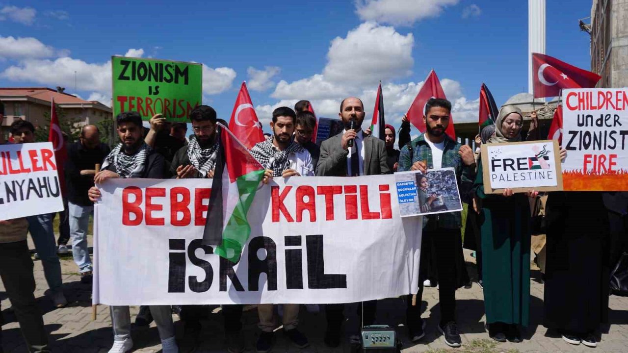 Edirne’de üniversite öğrencilerinden Gazze’ye destek protestosu