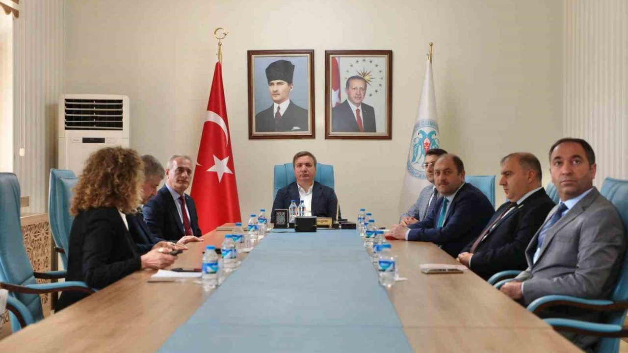 Erzincan’da ağustos ayında düzenlenecek iki fuar için toplantı yapıldı